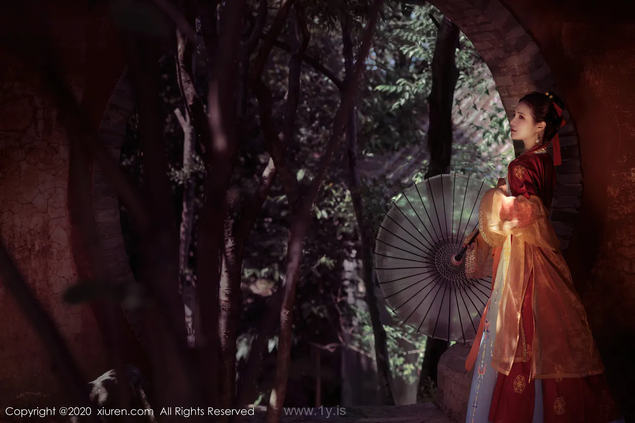 XIUREN(秀人网) NO.2313 Lovely & Nice-looking Asian Chick 久久Aimee